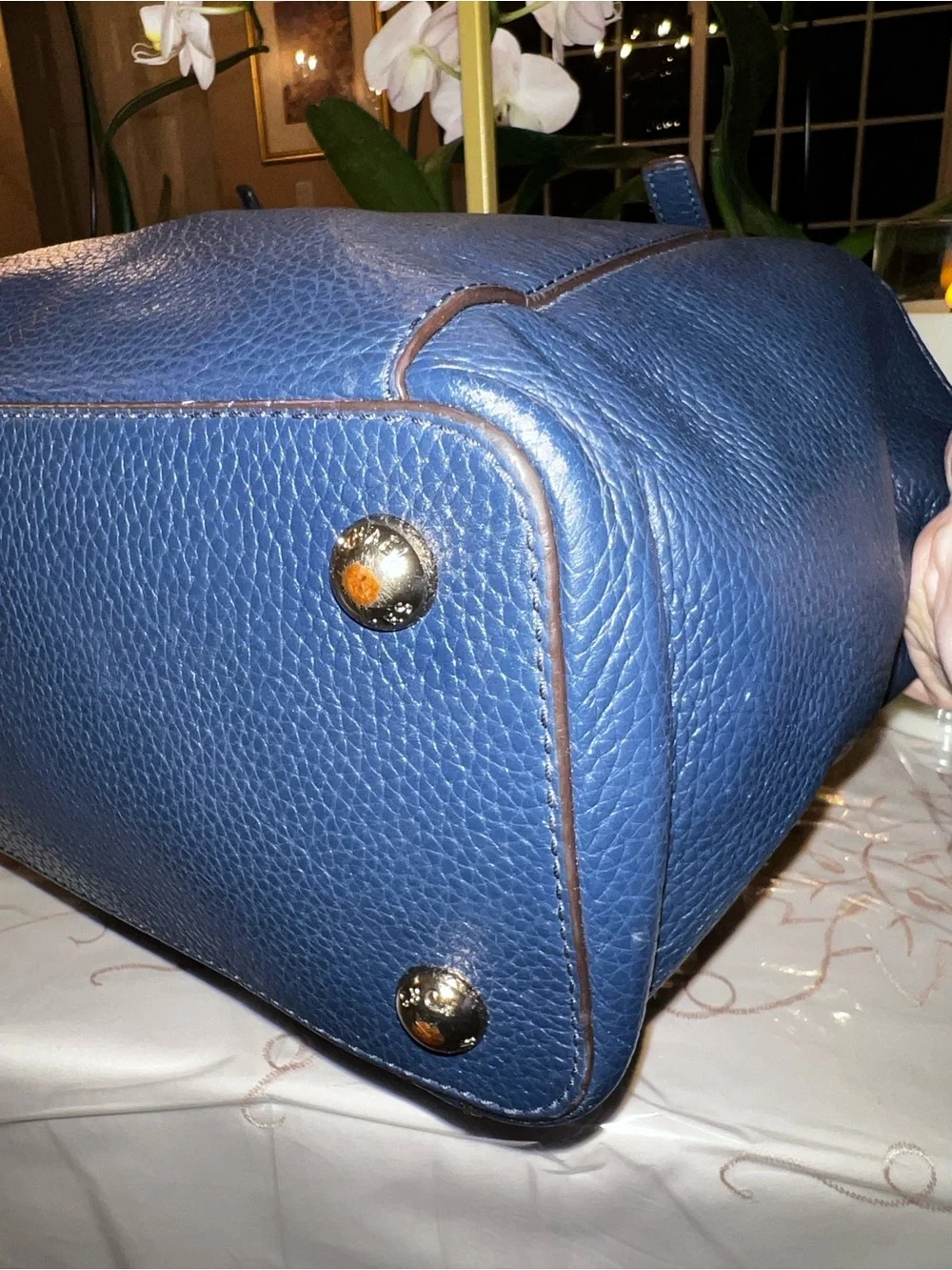 Michael Kors Jet Set Navy Pebbled Leather Tote Bag Gold Hardware MK Charm Large - Picture 9 of 16